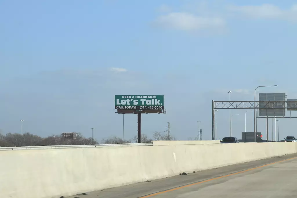 I-70 2.4 mi E/O Missouri State Line on Mississippi River Bridge, W/F