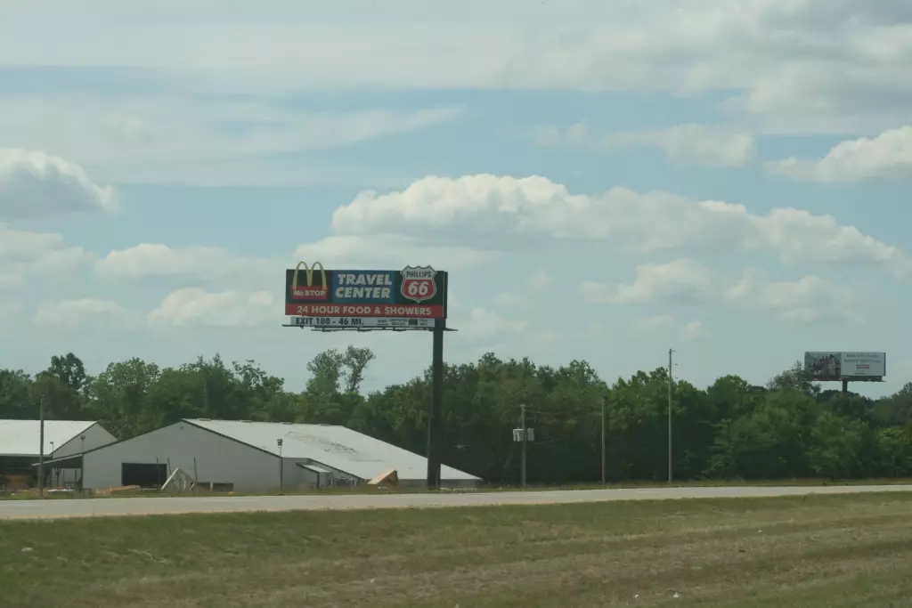 I-55 1.2 mi S/O Brewer Exit WS, S/F