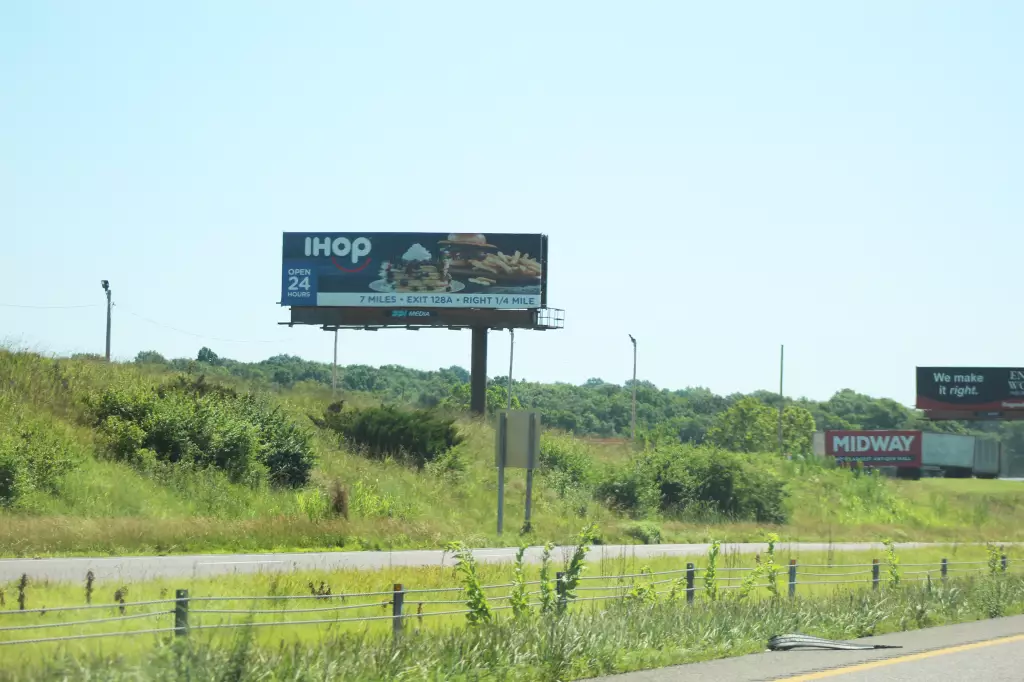 I-70 1000 ft W/O Hwy 40 Overpass NS, W/F