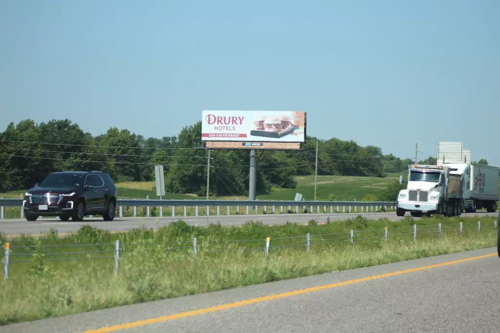 I-70 1 mi W/O Exit #144 SS, E/F