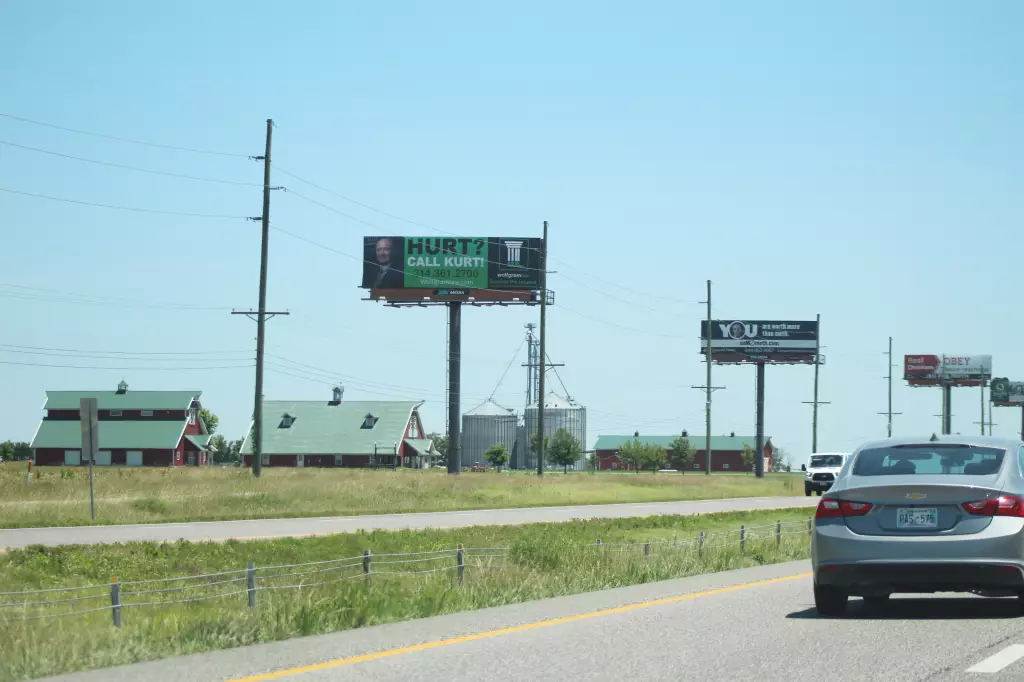 I-70 4 mi W/O Exit #144 NS, W/F