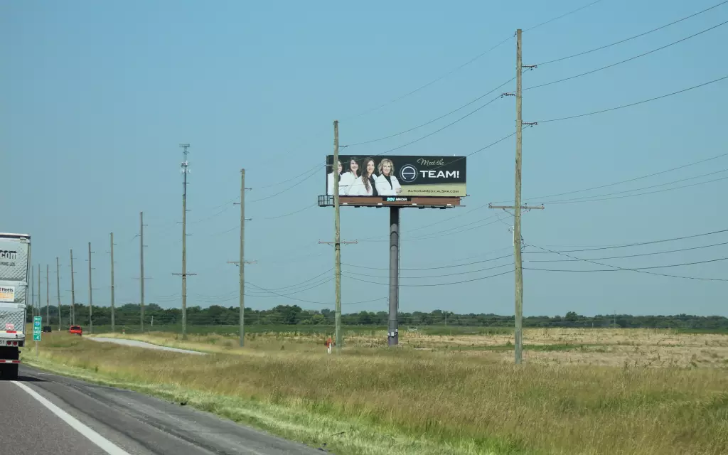 I-70 4 mi W/O Exit #144 NS, E/F