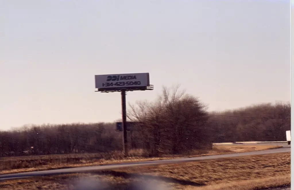 I-74/280 0.5 mi W/O Hwy 6 SS, E/F