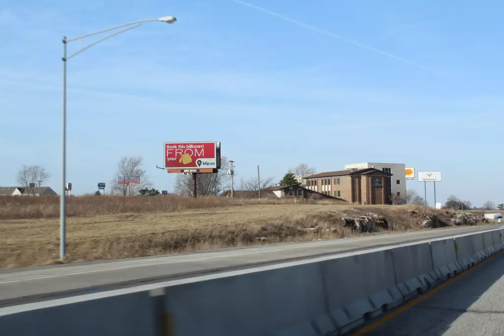 I-44 0.4 mi E/O Glenstone Ave. SS, E/F