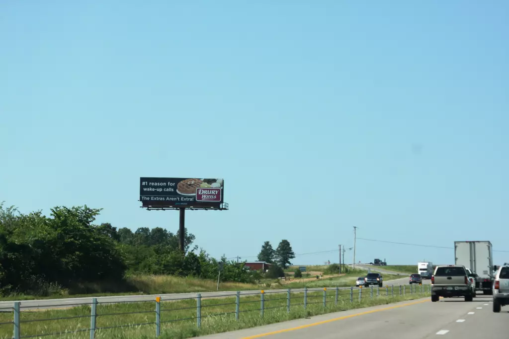 I-44 0.4 mi E/O Conway Exit #113 SS, E/F