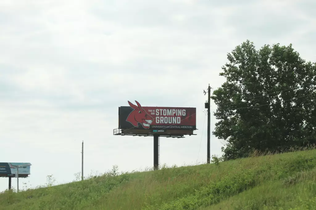 I-70 1.5 mi W/O Hwy 13 SS, W/F