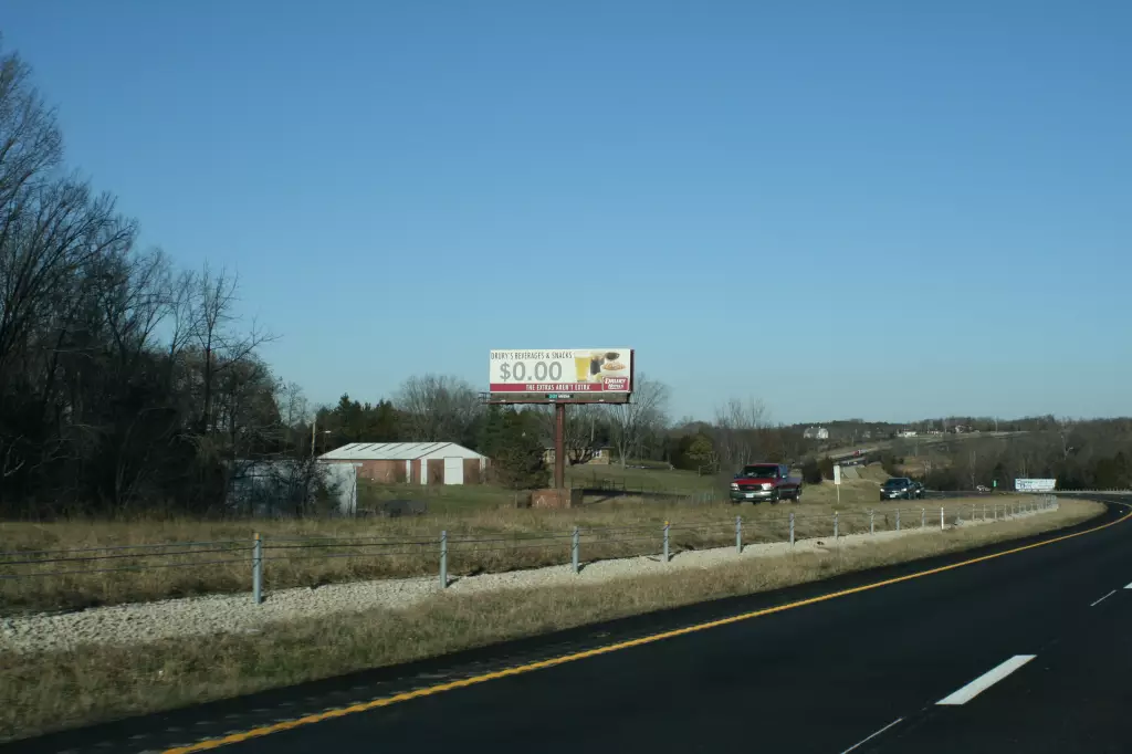 I-44 5 mi E/O St. Clair, MO (@ MM 243) NS, W/F