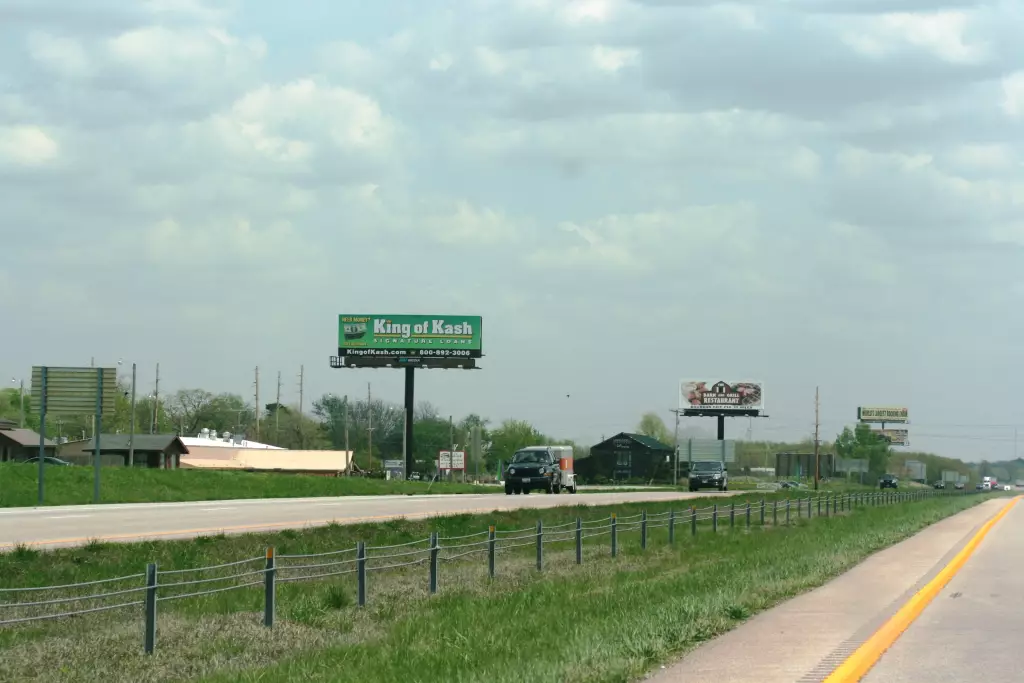 I-44 0.5 mi E/O St. James Exit NS, W/F