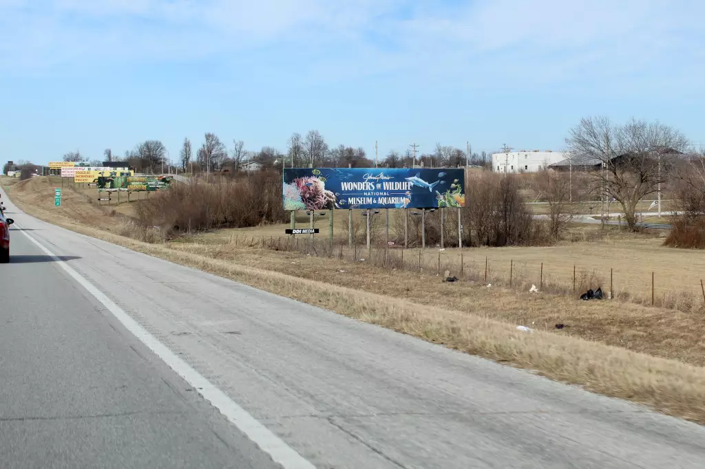 5435 Selmore Rd E/S, 0.78 mi N/O EE, S/F