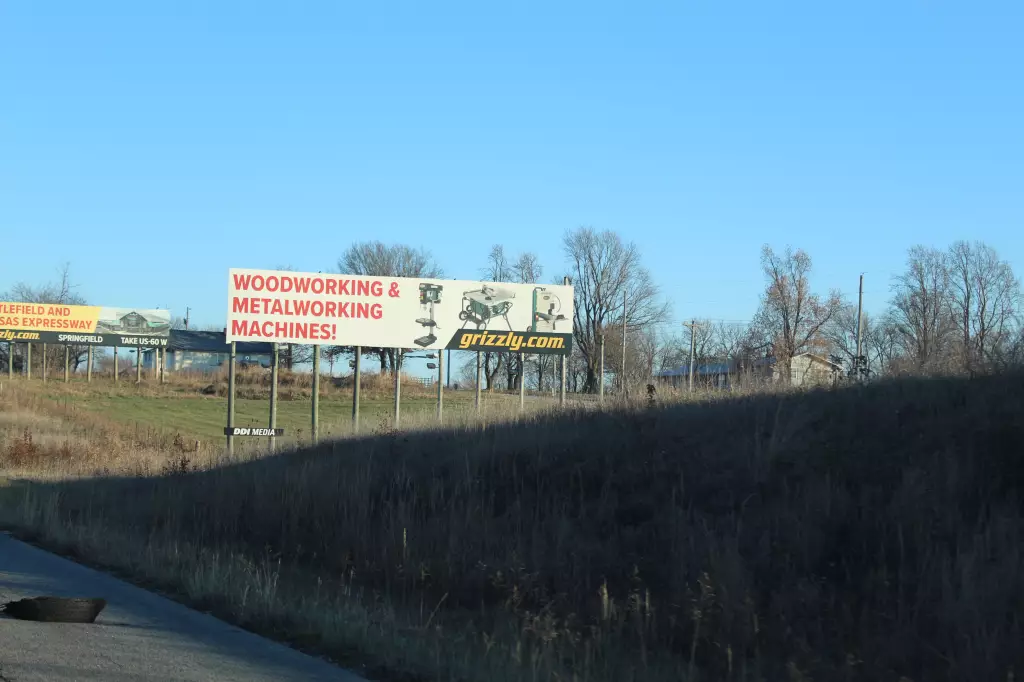 5435 Selmore Rd E/S, 0.89 mi N/O EE, S/F