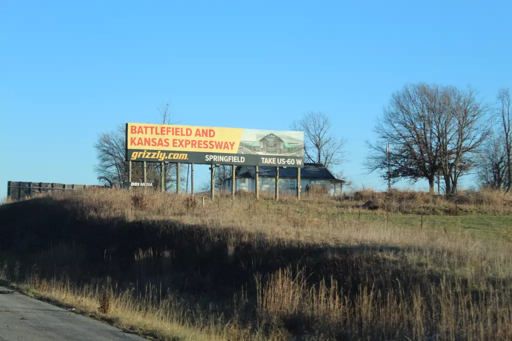 5435 Selmore Rd E/S, 0.95 mi N/O EE, S/F